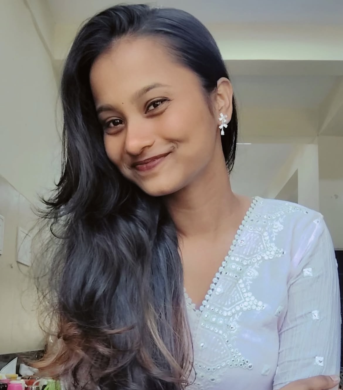 Aditi's absolutely stunning photo 7